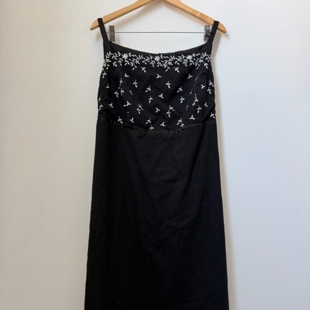 Vintage Black‎ Embroidered Floral Sleeveless Maxi Dress Gown Style 733 Size 10